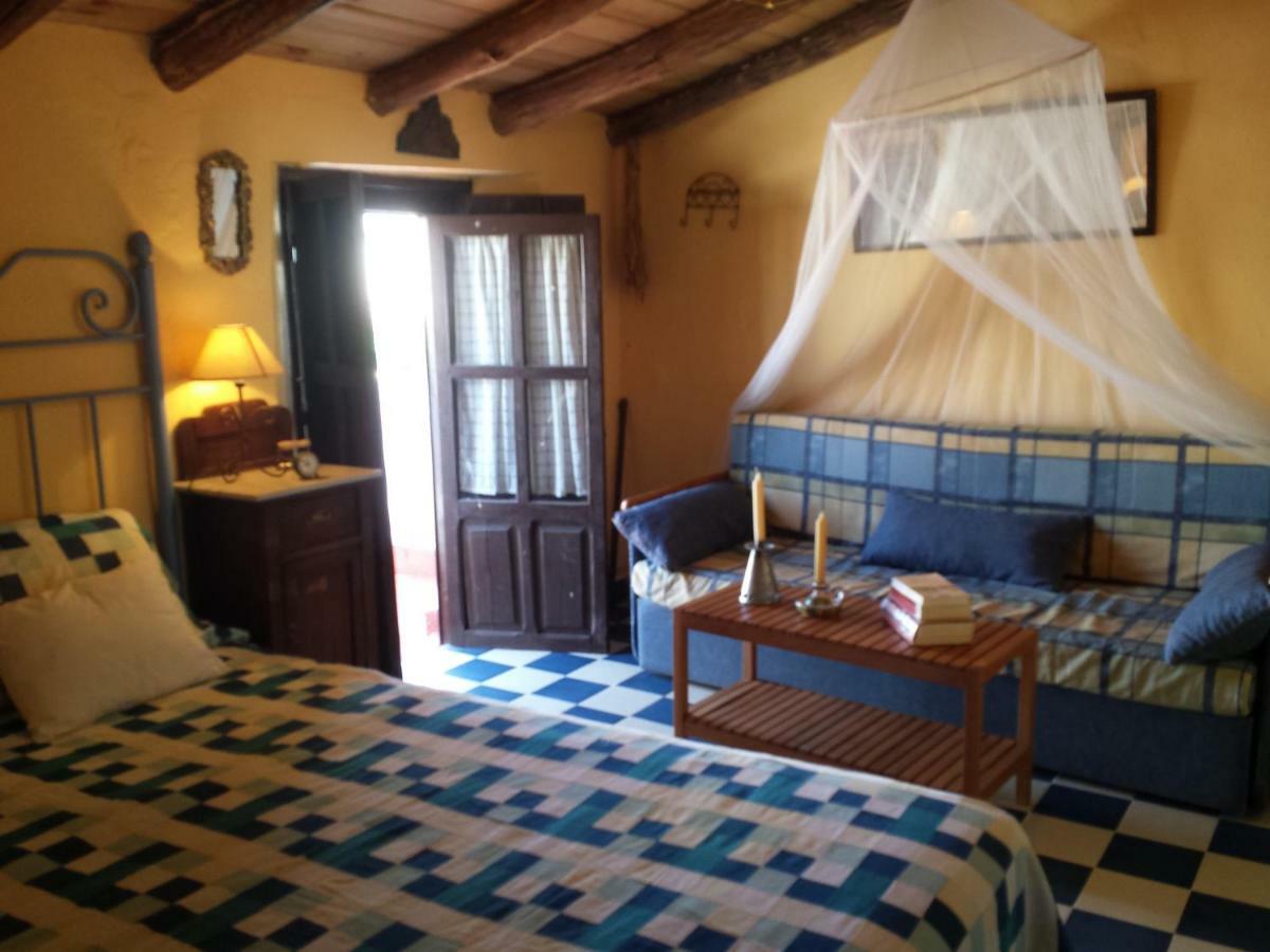Casa Centenaria Con Encanto Zufre Bagian luar foto