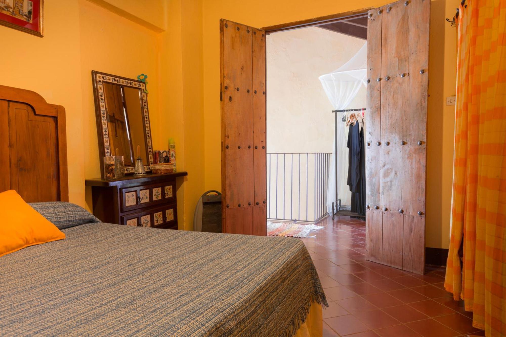 Casa Centenaria Con Encanto Zufre Bagian luar foto