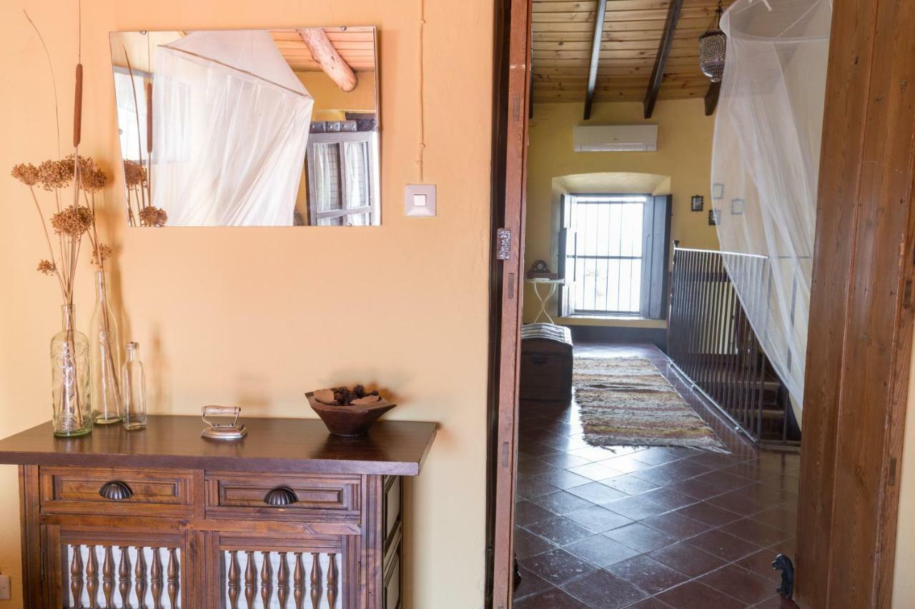 Casa Centenaria Con Encanto Zufre Bagian luar foto